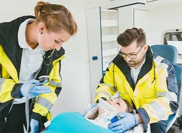 Διασώστης-Πλήρωμα Ασθενοφόρου