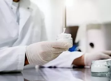 Φαρμάκων & Καλλυντικών